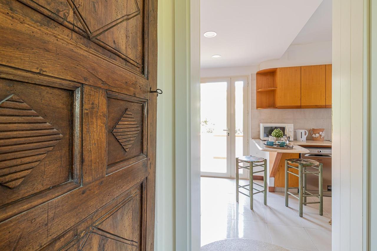 Villa Caterina La Maddalena  Екстериор снимка