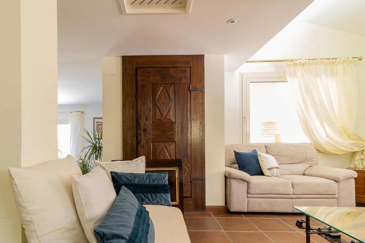 Villa Caterina La Maddalena  Екстериор снимка