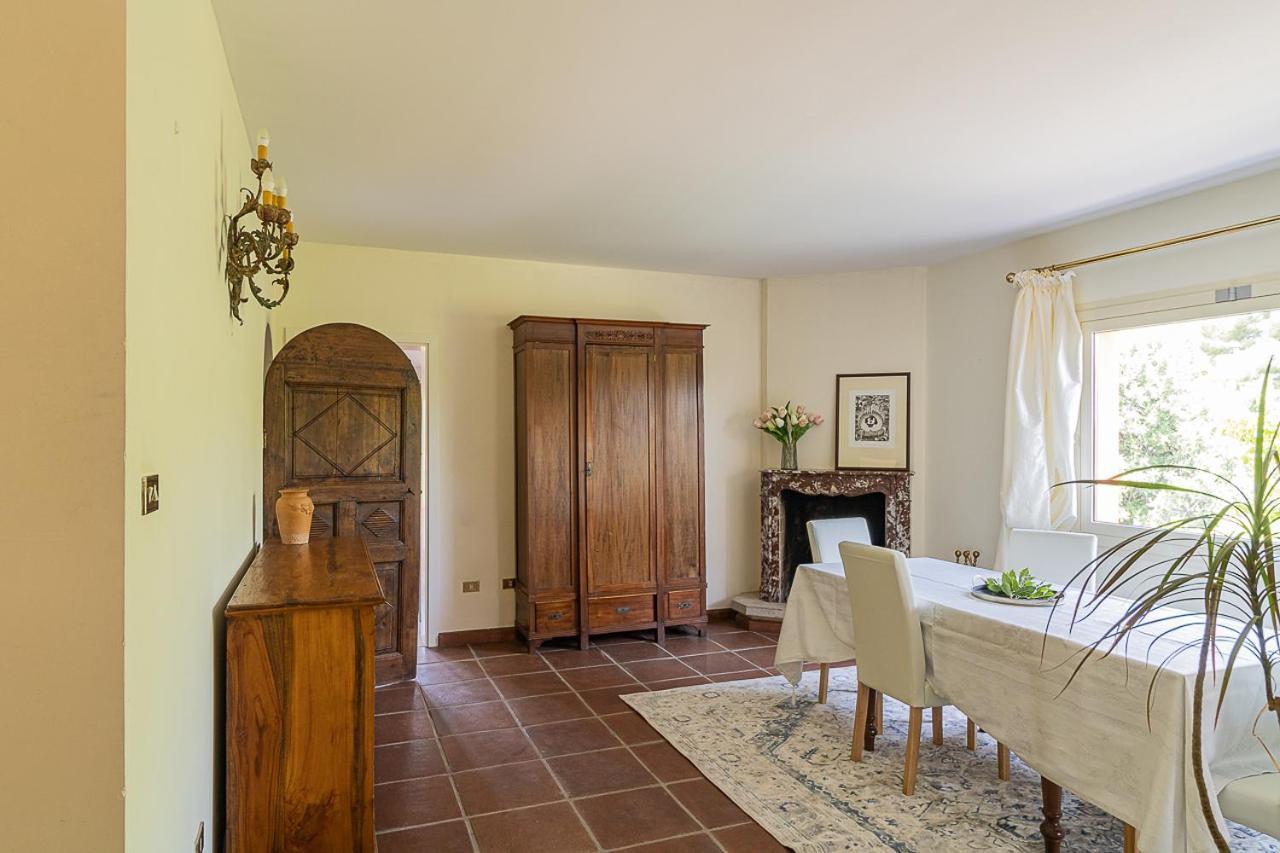 Villa Caterina La Maddalena  Екстериор снимка