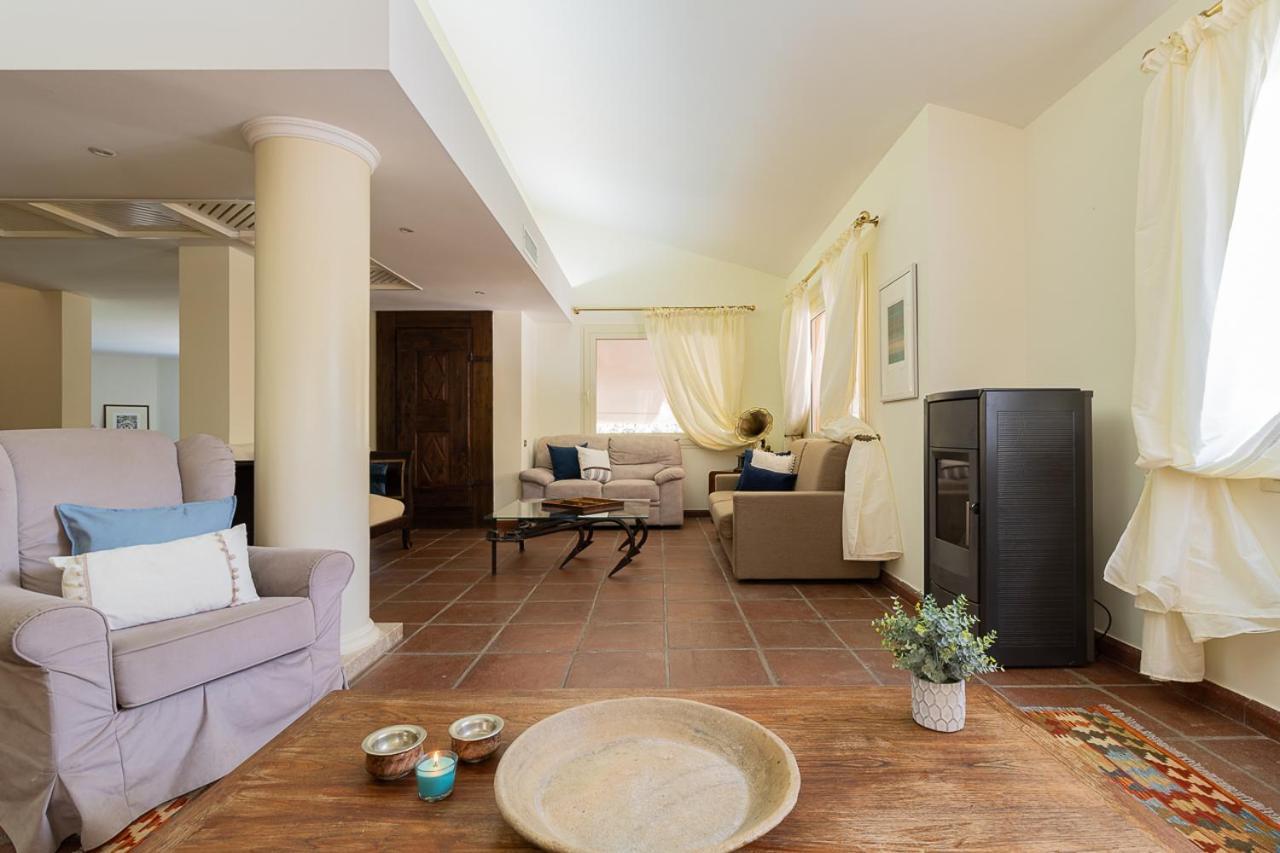 Villa Caterina La Maddalena  Екстериор снимка