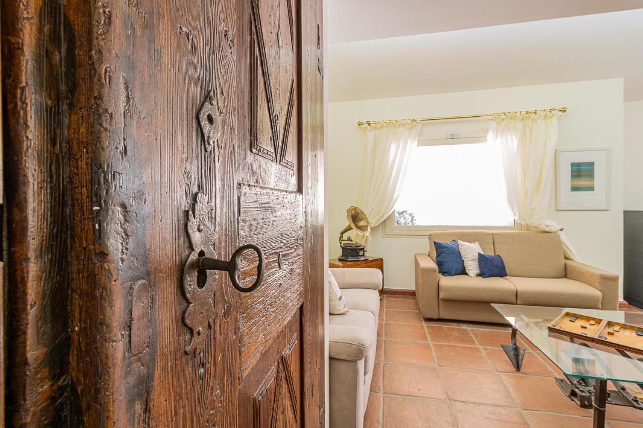 Villa Caterina La Maddalena  Екстериор снимка