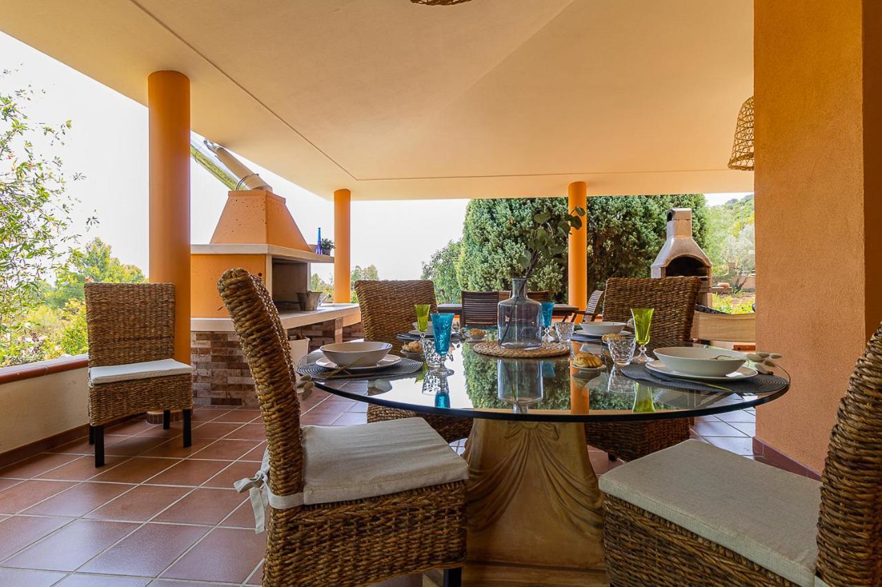 Villa Caterina La Maddalena  Екстериор снимка