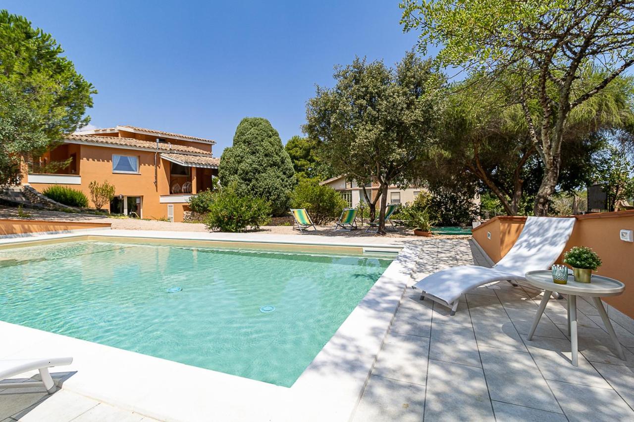 Villa Caterina La Maddalena  Екстериор снимка