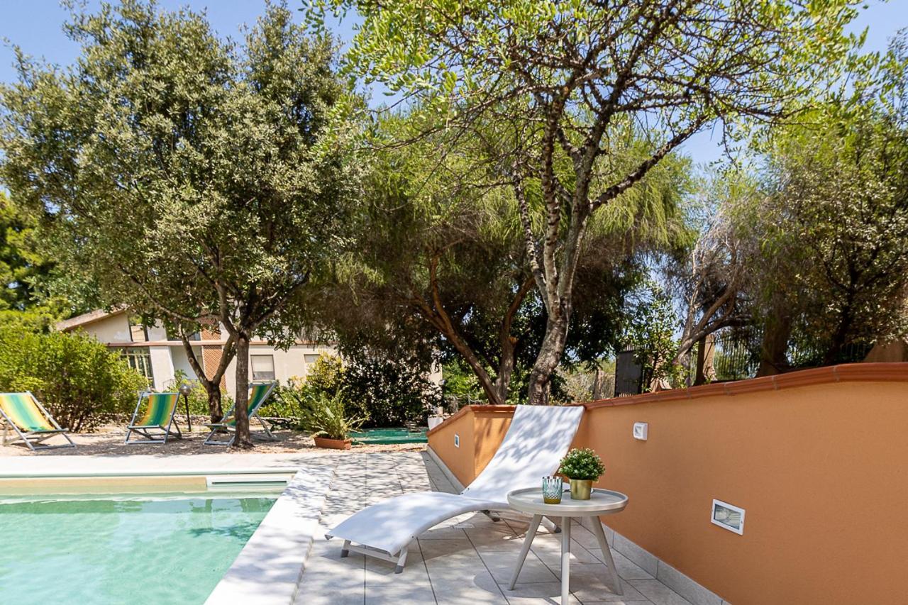 Villa Caterina La Maddalena  Екстериор снимка