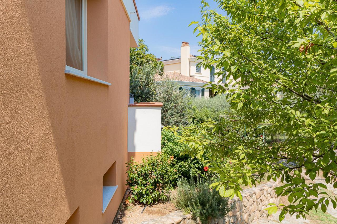 Villa Caterina La Maddalena  Екстериор снимка
